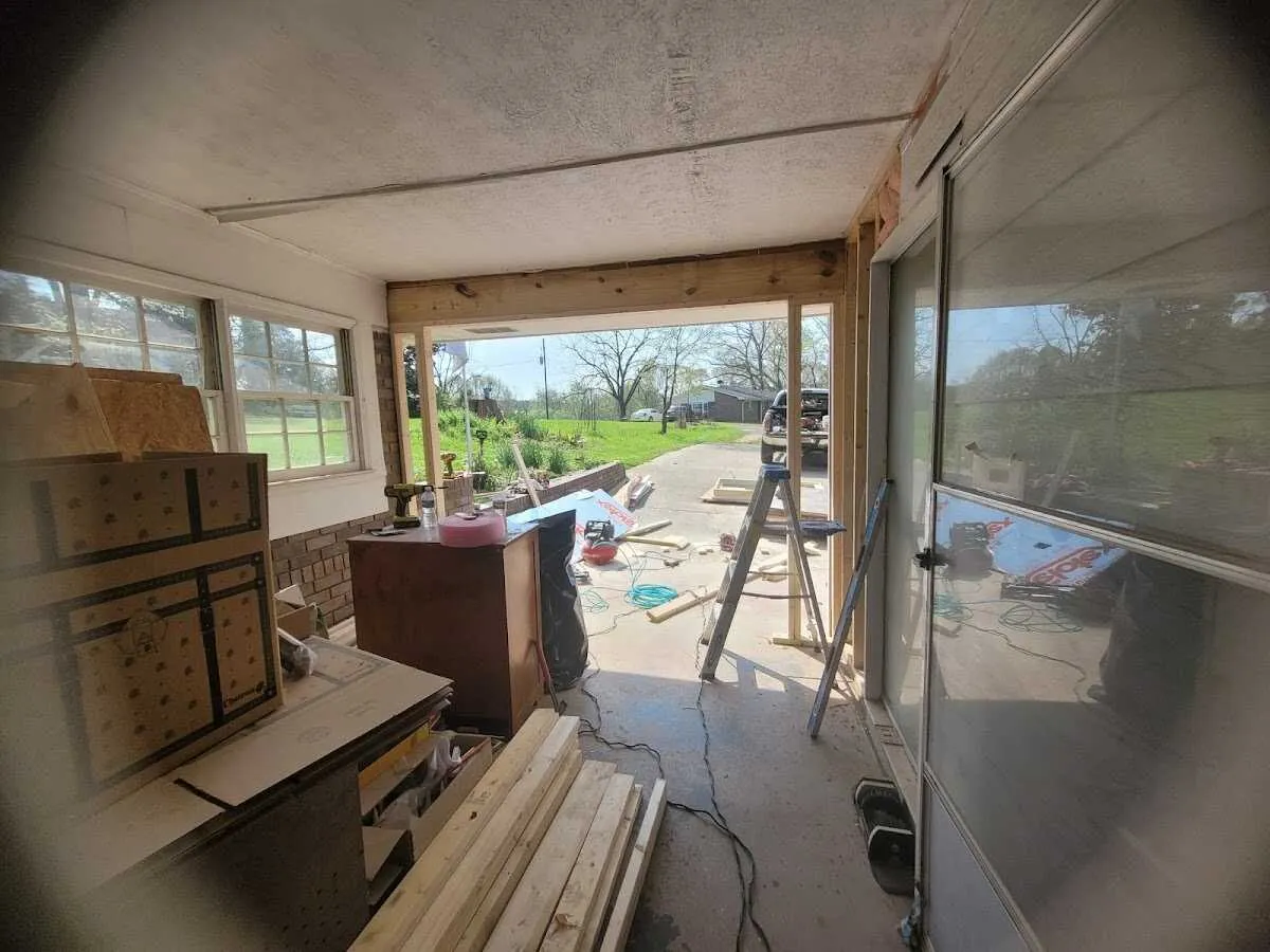 Air movers and dehumidifier for Water Mitigation Services in Scottdale